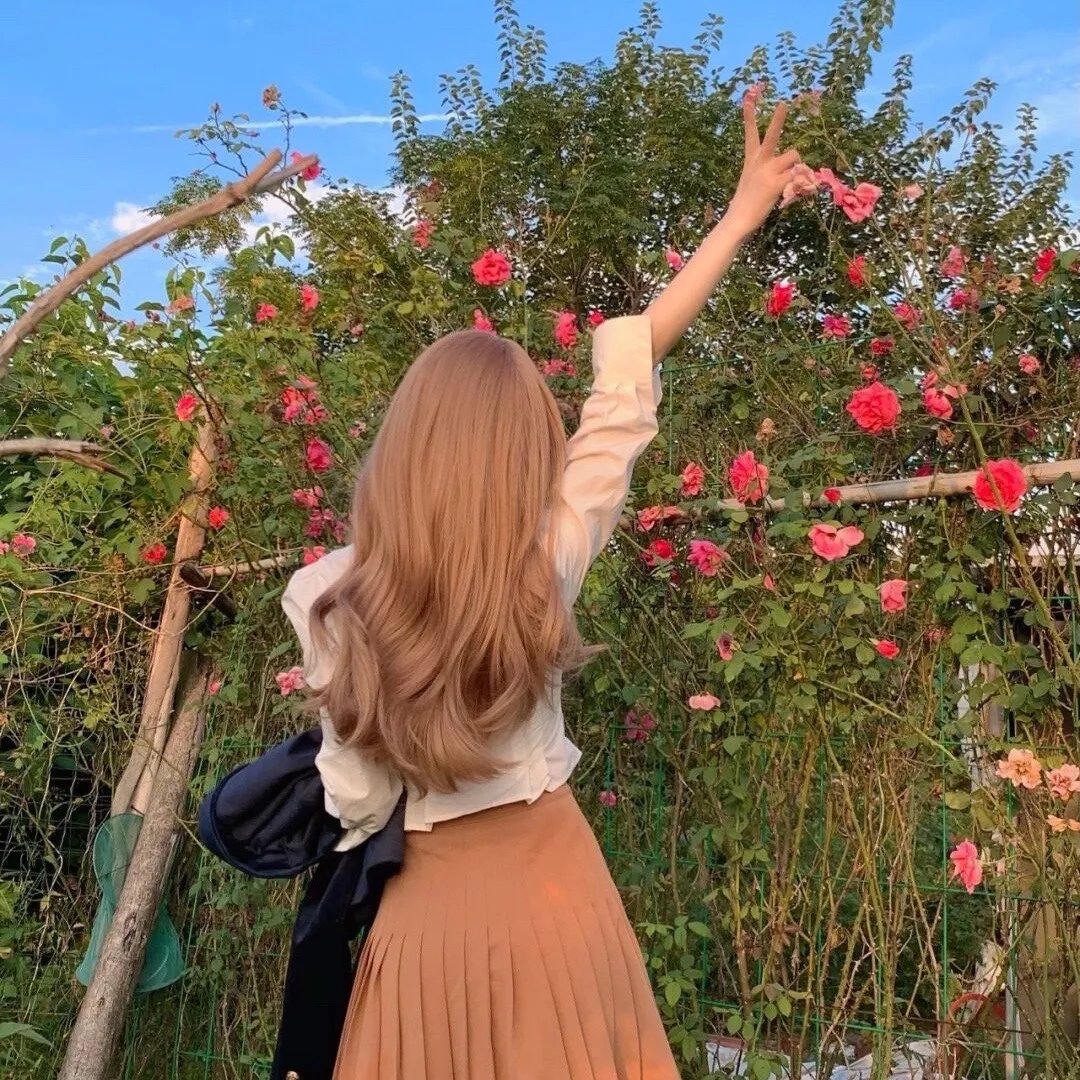 师尊修为尽失后宠妻系统来了